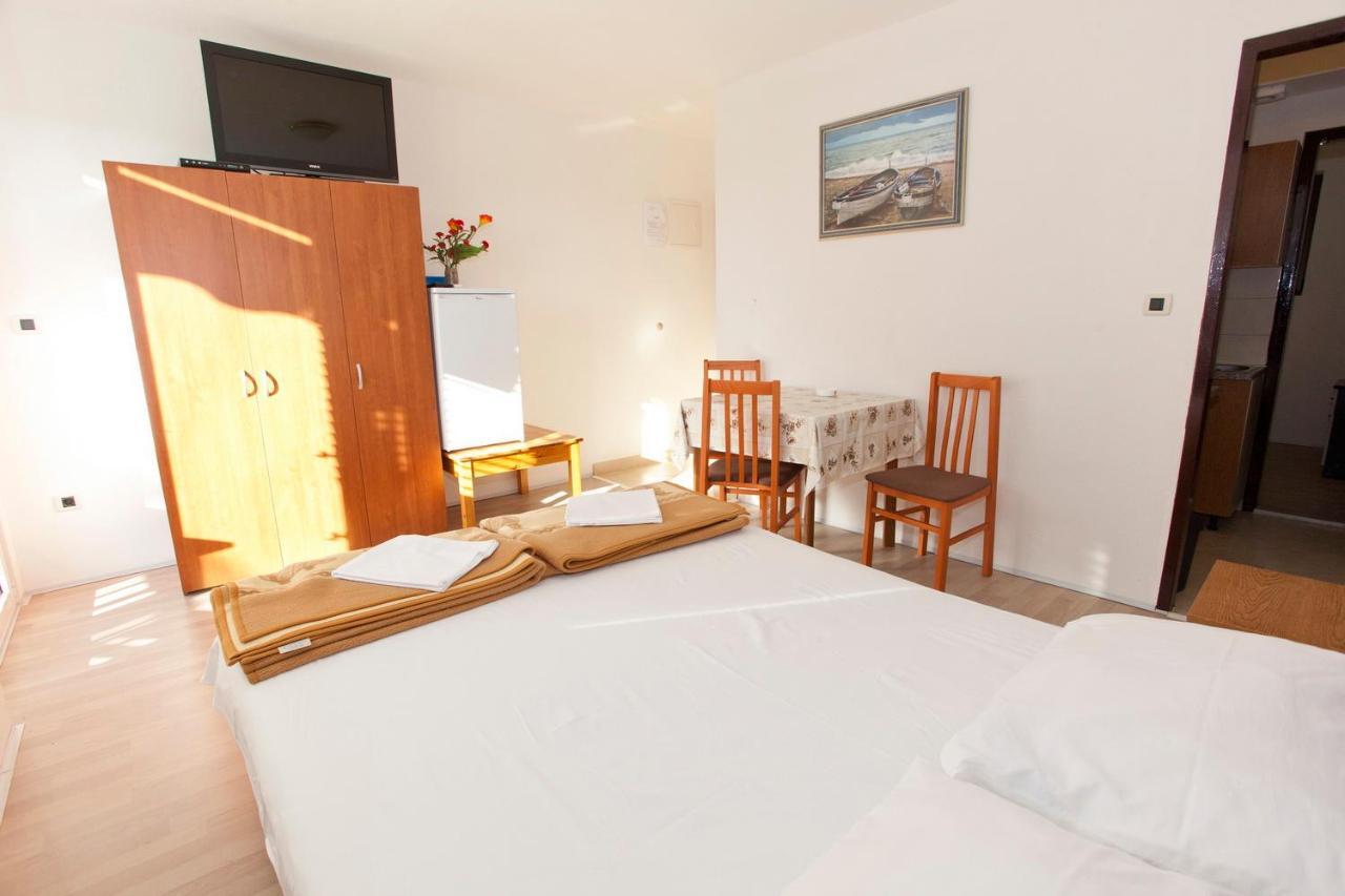 Apartments Marinko Promajna Kültér fotó