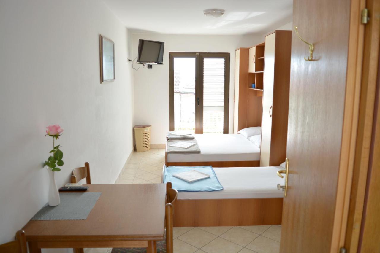 Apartments Marinko Promajna Kültér fotó